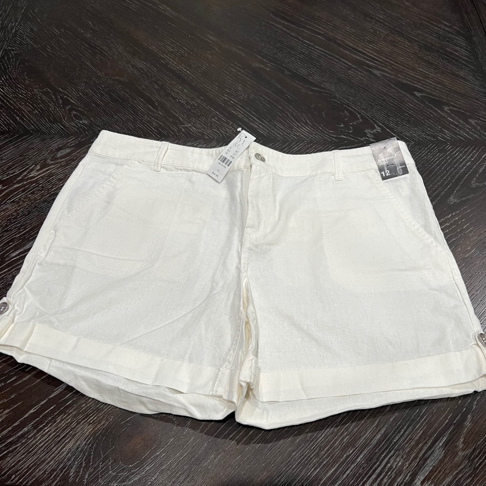 Linen Cuffed Bottom Shorts